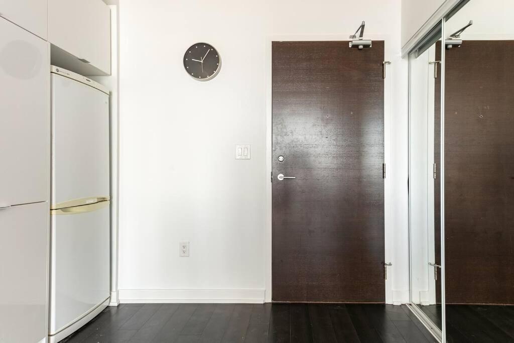 Luxury Downtown Lakeview & City View Condo Toronto Luaran gambar