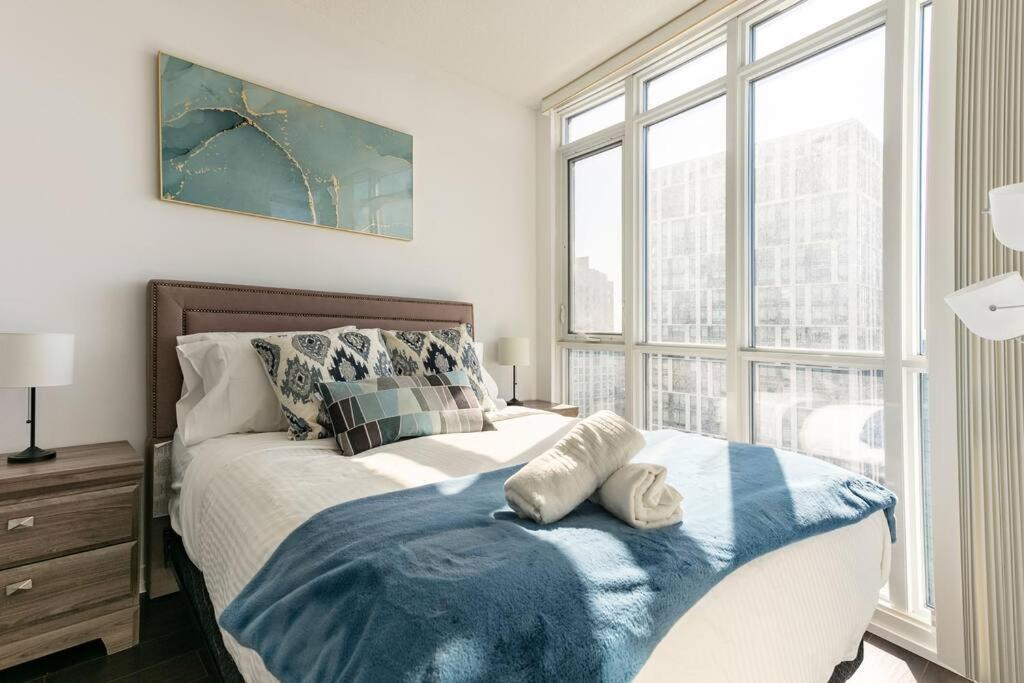 Luxury Downtown Lakeview & City View Condo Toronto Luaran gambar