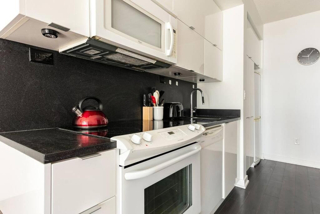Luxury Downtown Lakeview & City View Condo Toronto Luaran gambar